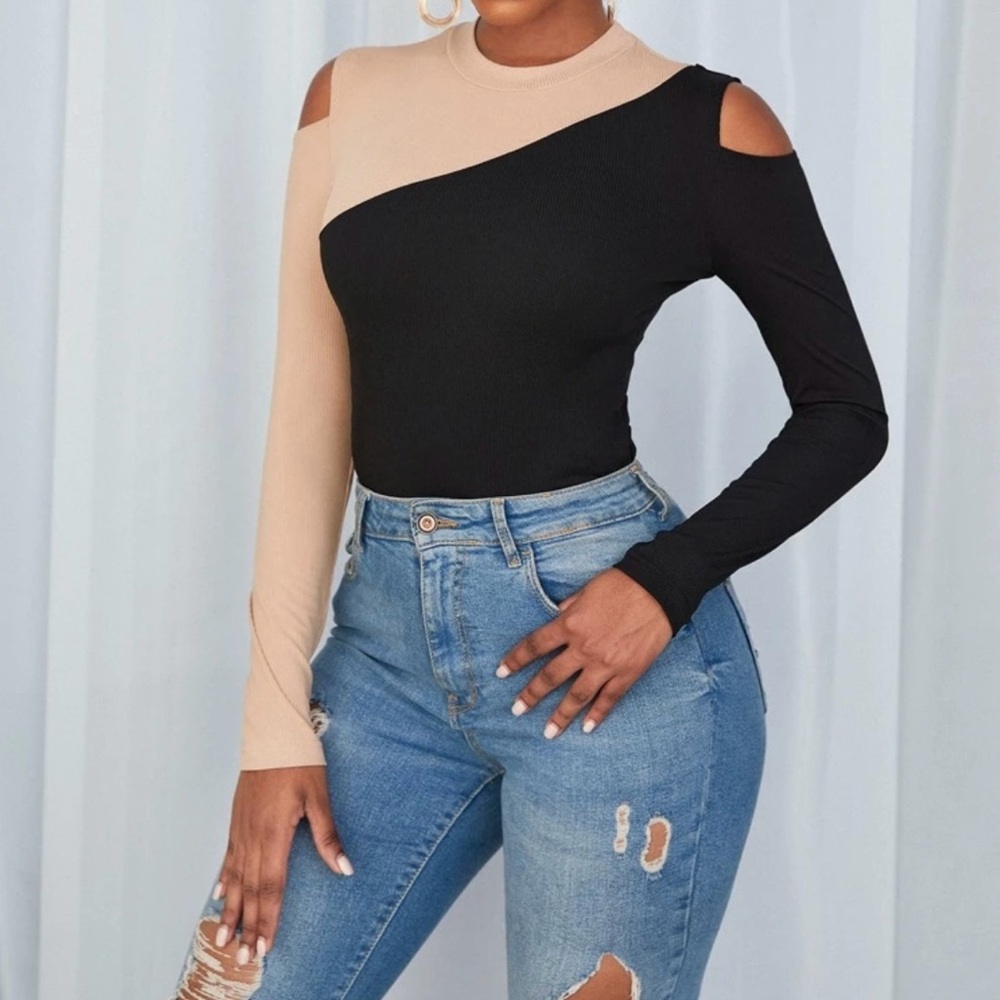 SXY Two Tone Cut Out Tee